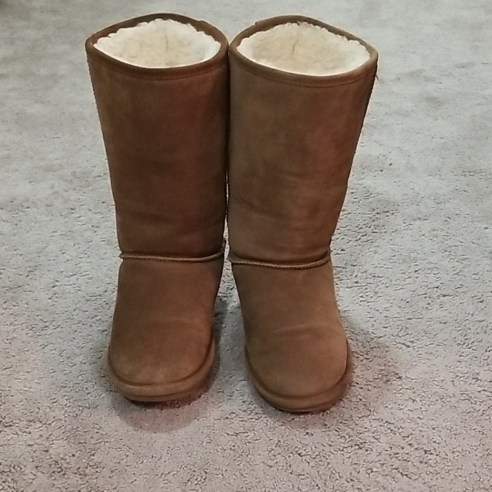 Bearpaw Boots
